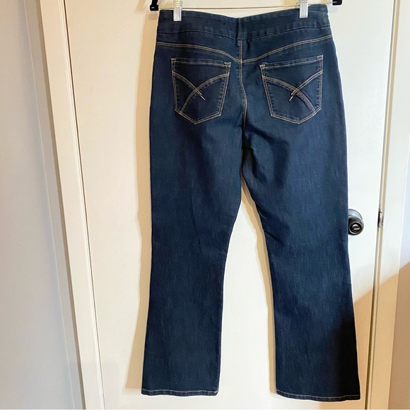 Reitmans Women's Dark Blue Jeans No Zippet Stretchy - Picture 2 of 6